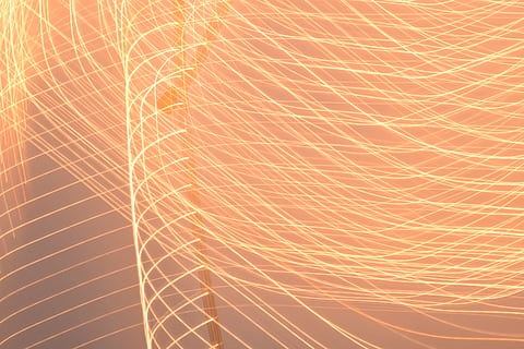 texture, lignes, lumière, géométrique, figure, géométrique, figure, terrain, des rayures, Contexte, raison, formes, abstrait, arrière-plans, texturé, plein cadre, personne, modèle, illuminé, longue exposition, embrasé, mouvement, couleur orange, mouvement flou, nuit, sentier lumineux, la vitesse, fête, faible angle de vue, lumière - phénomène naturel, peinture claire, la nature, complexité, des étincelles, laine de fil, 5K, CC0, domaine public, libre de droits