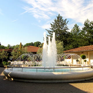 Font, Toscana, aigua, arbre, cel, fumigació, planta, moviment, arquitectura, naturalesa, esquitxades, estructura construïda, dia, exposició llarga, parc, núvol - cel, exterior de l'edifici, cap gent, parc - l'home va fer espai, destinacions de viatge, estany, a l'aire lliure, aigua que flueix, piscina, caient aigua, que flueix, 1080P, CC0, domini públic, lliure de regalies