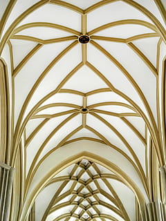 Cattedrale, volta, Gotico, architettura, caratteristica architettonica, soffitto, in casa, struttura costruita, arco, modello, nessuno, Inquadratura dal basso, luogo di culto, religione, credenza, costruzione, design, spiritualità, giallo, architettura e arte, giorno, bicchiere, ornato, 2K, CC0, dominio pubblico, privo di copyright
