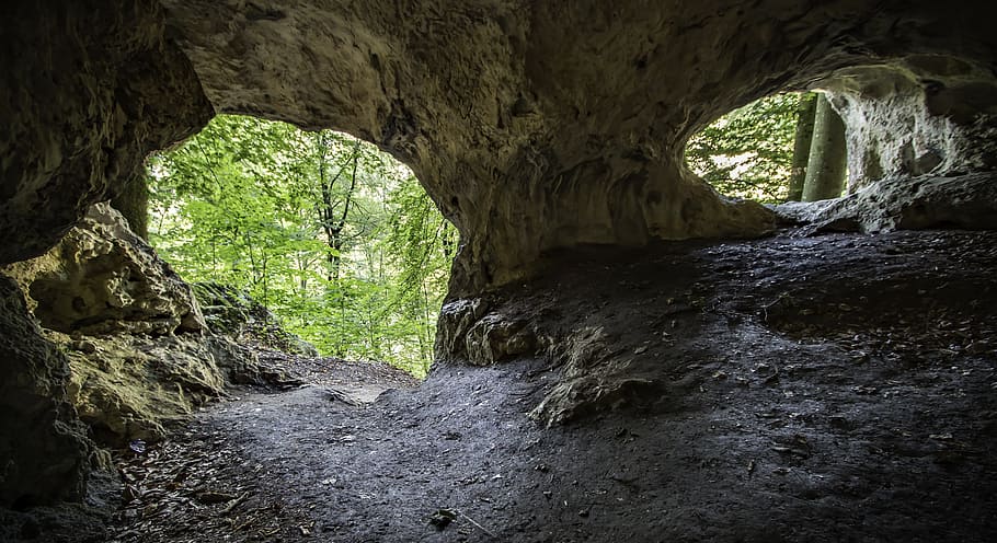 cova, subterrani, explorant, senderisme, baviera, vall d’altmühl, forat, rock, túnel, rock - object, cap gent, arbre, arc, naturalesa, planta, sòlid, arquitectura, bosc, dia, terra, bellesa a la natura, tranquil·litat, el camí a seguir, formació de roca, arc natural, a l'aire lliure, llum al final del túnel, fosc, 5K