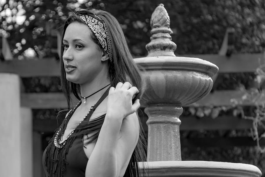 teste, casal, modelos, gr, teste externo, parque, pessoas, beleza, fêmea, moda, lindo, mulher, corpo, encantador, mulheres, vintage, senhora, menina, linda, noivos, casamento, sorrisos, charme, esboço, vestir, silhueta, png, elegância, fundo transparente, ilustração, homem, uma mulher só, só mulheres, apenas adultos, uma jovem mulher só, adulto, adulto jovem, uma pessoa, atividade de lazer, mulheres jovens, focar em primeiro plano, retrato, estilos de vida, arquitetura, pessoas reais, dia, roupa casual, olhando, vista frontal, arte e Artesanato, olhando para longe, natureza, ao ar livre, contemplação, mulher bonita, Penteado, 4K