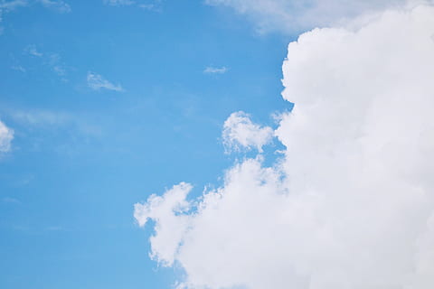 niebo, niebieskie niebo, chmury, białe chmury, Sri Lanka, mawanella, ceylon, zdjęcia, chmura - niebo, cloudscape, tła, biały kolor, piękno natury, spokój, Natura, idylliczny, niebieski, żadnych ludzi, środowisko, atmosfera, spokojna scena, scenics - natura, puszysty, rzadki, lato, kopia przestrzeń, wiatr, na dworze, abstrakcyjny, miękkość, meteorologia, 1080P, CC0, domena publiczna, darmowe zdjęcia