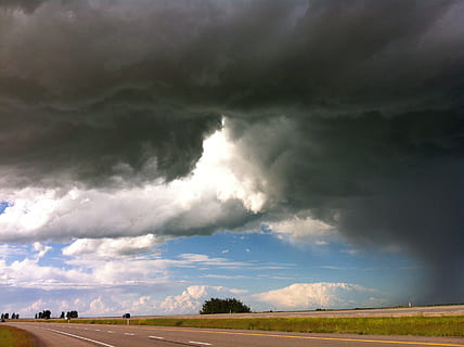 storm, onweersbui, wolken, wolk, hemel, weer, natuur, prairies, stapelwolk, wolk - lucht, milieu, landschap, schoonheid in de natuur, scenics - natuur, horizon, stormwolk, geen mensen, horizon over land, land-, veld-, tornado, landelijke scène, natuurramp, onheilspellend, buitenshuis, regen, extreem weer, kracht in de natuur, 2K, CC0, publiek domein, royaltyvrij