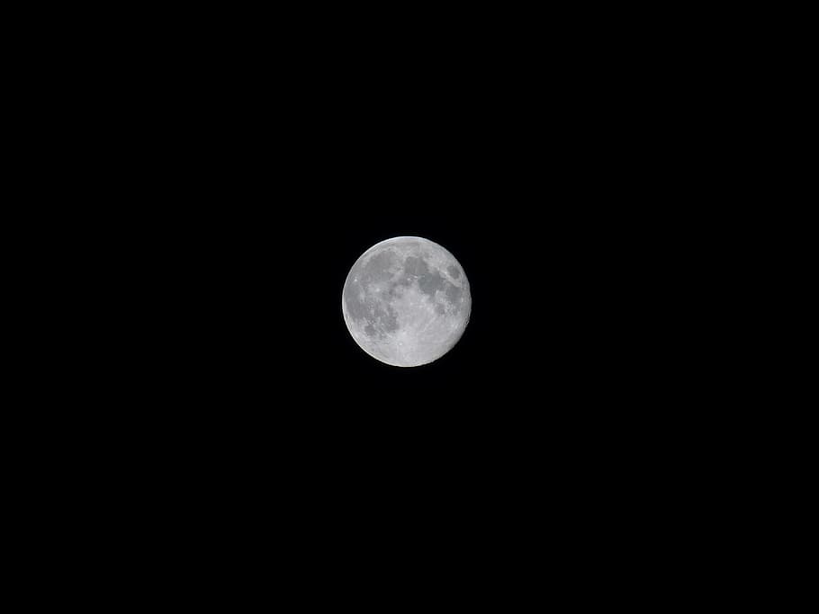 Mond, Nacht-, Mondlicht, Platz, Universum, Nachthimmel, Himmel, dunkel, düster, mystisch, gruselig, schwarz, Mondkrater, Mondmeere, Krater, Vollmond, Mondstute, Mondoberfläche, Astronomie, Schönheit in der Natur, planetarischer Mond, Szenen - Natur, Kreis, Geometrische Figur, gestalten, Flachwinkelansicht, kopieren sie platz, Ruhe, ruhige Szene, Natur, klarer Himmel, keine Leute, draußen, Weltraum und Astronomie, Astrologie, 4K