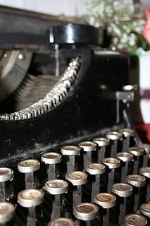 Typewriter, Old, Kappel, old-fashioned, retro Styled, antique, writing, alphabet, typescript, typing, obsolete, nostalgia, text, correspondence, letter, machinery, technology, close-up, indoors, no people, metal, selective focus, analog, focus on foreground, history, communication, 2K, CC0, public domain, royalty free
