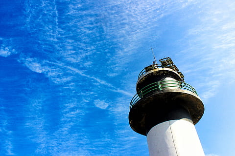 down viewing lightpost, architecture, blue, blue sky, clouds, daylight, light, lighthouse, low angle photography, nature, outdoors, sky, tower, low angle view, built structure, cloud - sky, building exterior, day, no people, sunlight, guidance, tall - high, building, travel, protection, security, 5K, CC0, public domain, royalty free