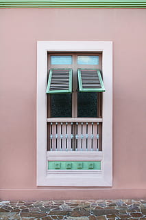 åbnet, hvid, krikand, Brun, træ-, louvered vindue panel, Foto, grøn, vindue, åben, facade, lukker, lyserød, bygning, arkitektur, væg, hjem, Guayaquil, ecuador, hus, bygget struktur, bygning udvendig, murbygningsfunktion, dag, ingen mennesker, udendørs, natur, boligområde, beskyttelse, sikkerhed, glas - materiale, afspejling, træ - materiale, vinduesramme, 4K, CC0, offentligt domæne, royaltyfrie