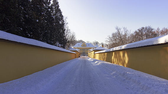 carretera, buit, Hellbrunn, Salzburg, romàntic, castell, Austràlia, arquitectura, edifici, visió, arbre, el camí a seguir, direcció, cel, perspectiva decreixent, estructura construïda, transport, cap gent, naturalesa, planta, hivern, punt de fuga, temperatura de fred, neu, connexió, medi ambient, dia, a l'aire lliure, 5K, CC0, domini públic, lliure de regalies