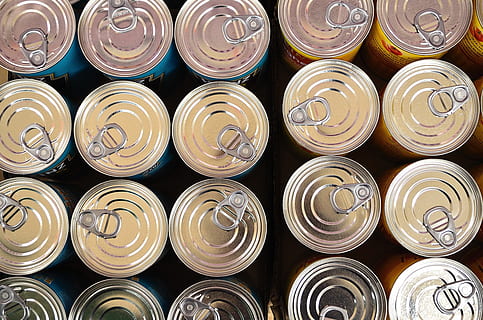 silver, easy, open, lot, cans, background, lids, packaging, durability, tin, tins, food and drink, arrangement, food, in a row, full frame, repetition, backgrounds, still life, no people, side by side, large group of objects, indoors, sweet food, directly above, order, sweet, abundance, container, unhealthy eating, circle, temptation, 4K, CC0, public domain, royalty free