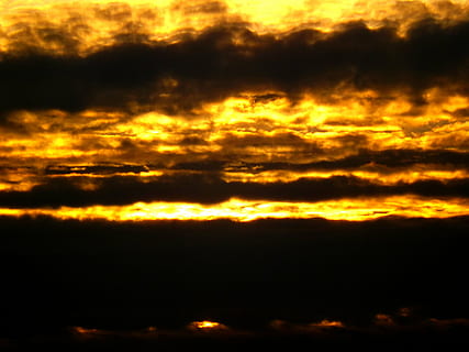 solnedgang, sol, Sky, himmel, ild, rød, sort, sky - himmel, dramatisk himmel, sollys, skønhed i naturen, natur, gul, scenics - natur, orange farve, cloudscape, baggrunde, ingen mennesker, ro, ærefrygt, udendørs, miljø, mørk, atmosfære, abstrakte baggrunde, abstrakt, lyse, 4K, CC0, offentligt domæne, royaltyfrie