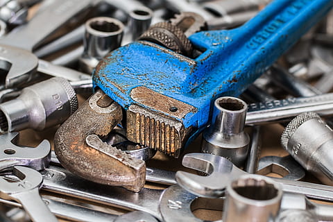 closeup, photo, blue, brown, steel pipe wrech, wrench, spanner, repair, fix, toolbox, service, work, tool, maintenance, construction, repairman, workshop, hardware, metal, conform, individual, different, stand out, separate, engineering, steel, fasten, tighten, tough, strong, independent, character, integrity, hard working, industrious, dedicated, problem solving, solutions, leadership, work tool, equipment, no people, industry, large group of objects, nut - fastener, close-up, hand tool, still life, indoors, screw, selective focus, variation, choice, construction industry, high angle view, rusty, deterioration, metal industry, silver colored, 5K, CC0, public domain, royalty free