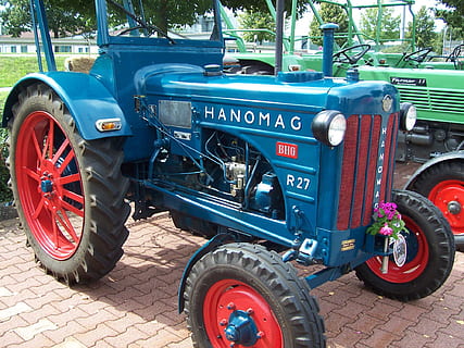 Tractor, Oldtimer, Hanomag, agricultural machinery, farm, car, land vehicle, transportation, old-fashioned, mode of transport, red, mode of transportation, street, day, text, motor vehicle, blue, stationary, city, communication, wheel, travel, western script, no people, outdoors, number, tire, 1080P, CC0, public domain, royalty free
