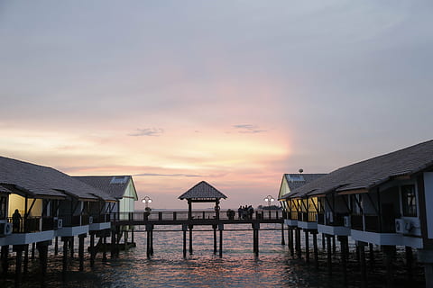 Dickson, posta de sol, melaka, Malàisia, tarda, moll, mar, prendre, restaurant, aigua, cel, arquitectura, estructura construïda, casa de forja, casa, exterior de l'edifici, bellesa a la natura, edifici, tranquil·litat, barri residencial, cap gent, naturalesa, stilt, escena tranquil·la, núvol - cel, reflexió, a l'aire lliure, post de fusta, 5K, CC0, domini públic, lliure de regalies