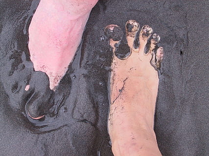 person, feet, soaked, mud, sand, volcano, earth, gatsch, black, ten, holiday, beach, human body part, land, people, body part, high angle view, day, limb, human leg, personal perspective, hand, nature, low section, outdoors, close-up, lifestyles, real people, human limb, human foot, 1080P, CC0, public domain, royalty free