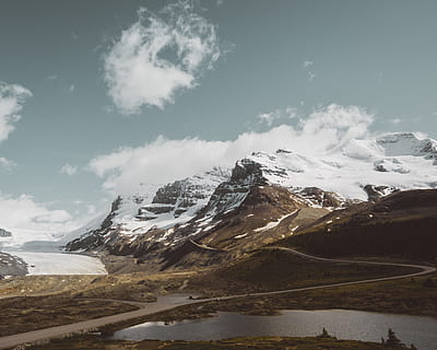 montagna, toccante, nuvole, alto, sollevato, Alpi di montagna, ghiacciaio athabasca, la neve, nube, ghiacciaio, lago, natura, paesaggio, Paesaggi, catena montuosa, all'aperto, picco di montagna, inverno, nuvola - cielo, cielo, ghiaccio, nessuno, temperatura fredda, scenics - natura, ambiente, bellezza nella natura, montagna innevata, giorno, avventura, destinazioni di viaggio, 4K, CC0, dominio pubblico, privo di copyright