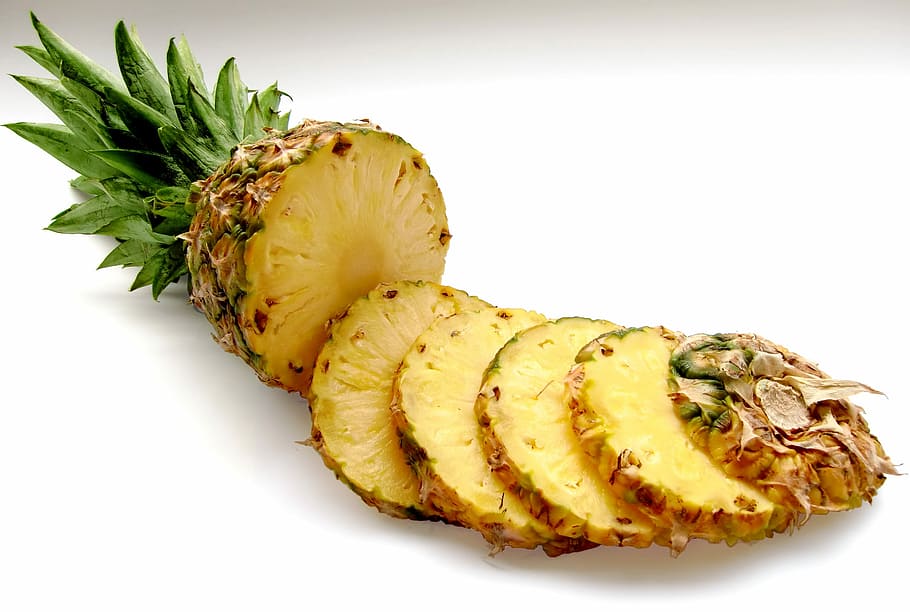 pezzi di ananas a fette, affettato, ananas, pezzi, cibo, frutta, dominio pubblico, delizioso, avvicinamento, cibo e bevande, freschezza, sfondo bianco, verdura, isolato, fungo, natura, nessuno, mangiare sano, frutta e verdura, macro, bianca, Marrone, giallo, Banana, girato in studio, benessere, in casa, frutta tropicale, natura morta, ritagliare, maturo, cibo crudo, spuntino, 2K