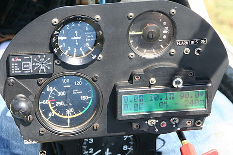 instrumentpanel, gliding, cockpit, styre, kontrollpanel, teknologi, måler, Nummer, nærbilde, transportmiddel, transport, måleinstrument, dashbord, ingen folk, slå, bilinteriør, speedometer, luftfartøy, nøyaktighet, kommunikasjon, utstyr, tekst, meter - måleinstrument, 2K, CC0, offentlig domene, opphavsrett gratis