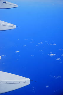 volar, avió, ala, mar, blau, oceà, avions, ala, blau, oceà, avió, transport, mode de transport, viatjar, cap gent, vehicle aeri, manera de transport, cel, volant, naturalesa, llibertat, aigua, viatge, vaixell nàutic, direcció, ala dels avions, medi ambient, a l'aire lliure, núvol - cel, 5K, CC0, domini públic, lliure de regalies