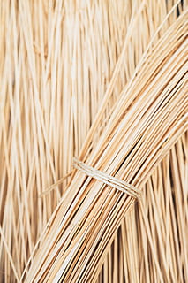 bunch of straw, Bunch, straw, objects, close-up, backgrounds, industry, material, brown, no people, indoors, plant, selective focus, nature, wood - material, agriculture, cereal plant, dry, grass, food, extreme close-up, food and drink, full frame, plant stem, crop, wheat, outdoors, macro, 4K, CC0, public domain, royalty free