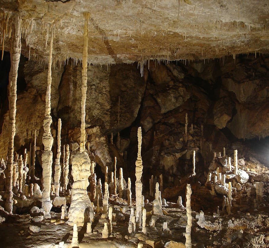 speleologia, Mallorca, munverpro turismo attivo, roccia, formazione rocciosa, stalattite, grotta, geologia, roccia - oggetto, solido, nessuno, natura, geografia fisica, in casa, giorno, destinazioni di viaggio, bellezza nella natura, strutturato, acqua, modello naturale, la tranquillità, eroso, ghiacciolo, 1080P