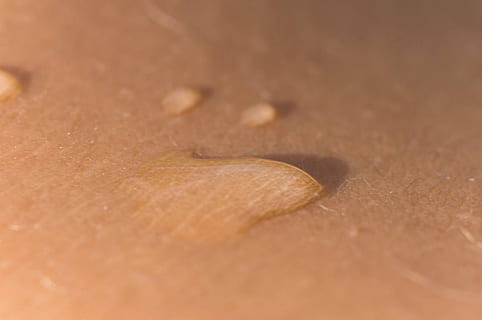 druppelen, huid, dichtbij, macro, selectieve aandacht, geen mensen, detailopname, extreem dichtbij, kopie ruimte, water, natuur, getextureerde, hout - materiaal, dier, achtergronden, gat, volledig kader, bruin, zand, land-, dag, buitenshuis, dierlijke thema's, 1080P, CC0, publiek domein, royaltyvrij