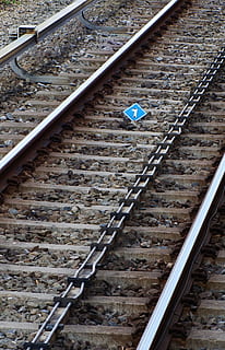 baranes, tren, in, transport, pista, ferrocarril, viatge, industrial, trànsit, vies del ferrocarril, transport per ferrocarril, metall, cap gent, vista d’angle alt, dia, direcció, manera de transport, signe, arquitectura, patró, connexió, estructura construïda, funció de construcció de parets, barana, comunicació, a l'aire lliure, naturalesa, 1080P