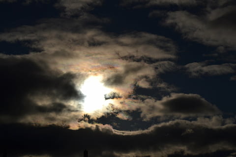 nori de ploaie, soare, noros, ploaie, precipitaţii, greu, furtună, ușoară, nor - cer, cer, dramatic cer, scenice - natura, Cloudscape, frumusețe în natură, natură, întuneric, acoperit de nori, mediu inconjurator, nor de furtuna, nici o persoana, liniște, fundaluri, veneraţie, atmosfera moody, vânt, meteorologie, în aer liber, de rău augur, 4K, CC0, domeniu public, fără drepturi de autor