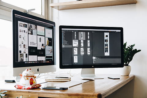 ябълка, бюро, работа, маса, компютър, устройства, показ, електроника, IMAC, клавиатура, Mac, мишка, Photoshop, екран, екрани, технология, работно място, мебели, на закрито, Връзка, компютърно оборудване, без хора, Монитор на компютър, общуване, настолен компютър, бизнес, храни и напитки, безжична технология, офис, професия, поднос, 5K, CC0, обществено достояние, роялти безплатно