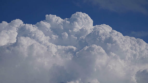 fotografia poklatkowa, chmury Cumulus, chmury, sterty chmur, niebo, Natura, chmura - niebo, żadnych ludzi, dzień, na dworze, tła, spokój, światło słoneczne, piękno natury, cloudscape, atmosfera, niebieski, chmura burzowa, puszysty, pochmurny, cumulonimbus, idylliczny, dramatyczne niebo, środowisko, miękkość, wolność, wiatr, abstrakcyjny, powyżej, meteorologia, jasny, 1080P, CC0, domena publiczna, darmowe zdjęcia