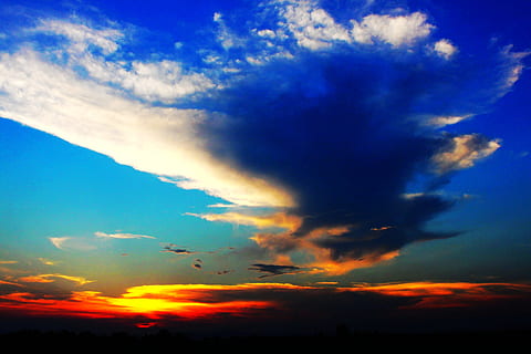 phoenix, nirvana, solnedgang, Sky, phoenix nirvana, sky dag, sky - himmel, himmel, dramatisk himmel, natur, scenics, skønhed i naturen, scenics - natur, rolig scene, ro, blå, lav vinkel visning, idyllisk, ingen mennesker, orange farve, silhuet, udendørs, humørlig himmel, flyvende, hvirveldyr, skumring, meteorologi, 2K, CC0, offentligt domæne, royaltyfrie