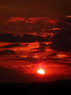 silhouette photo, cloudy, sky, sunset, sun, clouds, red, evening, abendstimmung, golden, setting sun, romantic, nature, dusk, cloud - Sky, scenics, orange Color, outdoors, sunlight, cloudscape, beauty In Nature, scenics - nature, tranquility, tranquil scene, idyllic, environment, silhouette, no people, dramatic sky, non-urban scene, landscape, awe, bright, 2K, CC0, public domain, royalty free