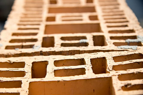 maó, fons de maó, patró de pedra, paret de ciment, el fons de pedra, fons, ciment, paret de formigó, grunge, material, paret, bloc, obstacle, fortalesa, edifici, construcció, arquitectura, estufa, barrera, pedra, textura, línia, ciutat, fort, cement von, decoratiu, autorització, mosaic, patrons de pedra, crack, esquerdat, industria de la construcció, centrar-se en primer pla, cap gent, enfocament selectiu, menjar, a l'aire lliure, dia, en fila, Color blanc, primer pla, menjar i beguda, marró, naturalesa, exterior de l'edifici, creativitat, viatjar, 5K, CC0, domini públic, lliure de regalies