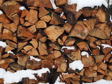 neu, hivern, tribus, registre, fusta, gran grup d'objectes, pila, marc complet, llenya, abundància, fons, indústria de la fusta, marró, arbre, cap gent, pila de fusta, naturalesa, material de fusta, desforestació, bosc, Munt, 4K, CC0, domini públic, lliure de regalies