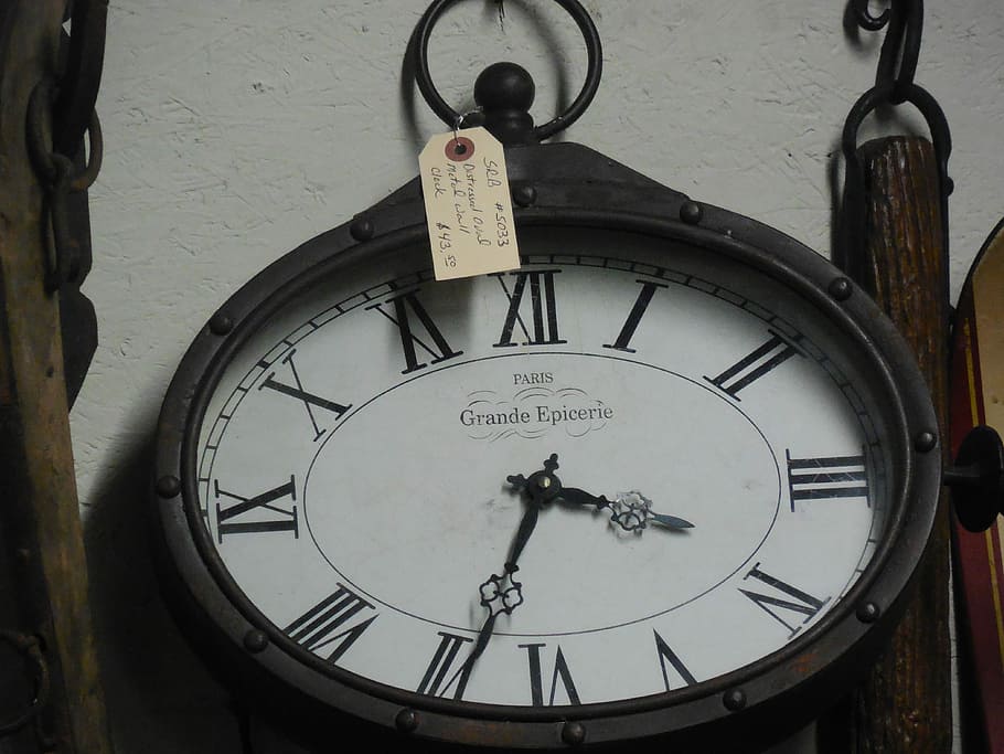 ur, tid, time, minut, urskive, hvid, sort, forretning, hånd, sekund, nummer, symbol, design, ikon, måling, gammel, årgang, antik, pil, romertal, retro, ornament, dekoration, etiket, ramme, tag, grænse, stil, klassisk, præmie, emblem, ingen mennesker, minut hånd, uret ansigt, nøjagtighed, tæt på, cirkel, tidsinstrument, indendørs, arkitektur, meddelelse, hængende, geometrisk form, bygget struktur, form, dag, time hånd, 4K