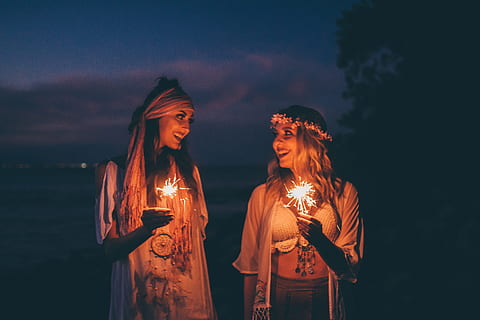 two, women smile, sunset, holding, sparklers, Two women, people, fireworks, friends, girl, happy, holidays, party, travel, vacation, woman, women, outdoors, night, togetherness, females, vacations, young Adult, friendship, men, dusk, smiling, nature, summer, lifestyles, caucasian Ethnicity, adult, relaxation, happiness, beach, sea, fun, enjoyment, cheerful, young Women, adults only, illuminated, heat - temperature, standing, two people, burning, real people, leisure activity, sky, front view, casual clothing, three quarter length, glowing, hairstyle, couple - relationship, 4K