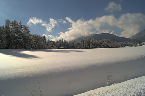 Winter, Schnee, winterlich, Baum, kalt, schneebedeckt, Winterbüsche, Weiß, Winterwald, Wintertraum, Landschaft, Wald, Licht, Szenen - Natur, kalte Temperatur, Wasser, Pflanze, wolke - himmel, Schönheit in der Natur, Ruhe, ruhige Szene, Himmel, Natur, Berg, Nicht-städtische Szene, See, keine Leute, Land, draußen, schneebedeckter Berg, Nadelbaum, 5K, CC0, gemeinfrei, lizenzfrei