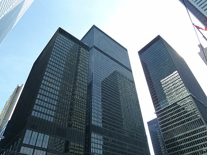 toronto, Torre, grattacielo, esterno dell'edificio, architettura, struttura costruita, Inquadratura dal basso, costruzione, cielo, edificio per uffici esterno, città, ufficio, moderno, alto - alto, vetro - materiale, giorno, natura, nessuno, riflessione, all'aperto, cielo sereno, bicchiere, distretto finanziario, 4K, CC0, dominio pubblico, privo di copyright