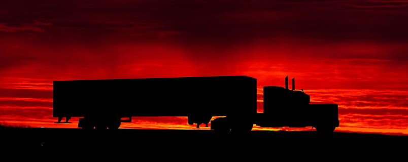 silhouette, fraktbil, solnedgang, kutte opp, skumring, kveld, lastebil, amerikansk, farge, mørke, transport, transportmiddel, semitrailer, land kjøretøy, godstransport, trucking, rød, virksomhet, natt, motorkjøretøy, kommersielt kjøretøy, vei, himmel, industri, kjøring, natur, 4K, CC0, offentlig domene, opphavsrett gratis