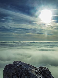 Wolke, Sonnenuntergang, Einbruch der Dunkelheit, Buche, Cliff, Himmel, Schönheit in der Natur, wolke - himmel, Meer, Szenen - Natur, Rock, Ruhe, Wasser, Natur, Sonnenlicht, ruhige Szene, Rock - Objekt, Sonne, solide, Tag, keine Leute, Horizont über Wasser, Linseneffekt, Horizont, draußen, hell, 2K, CC0, gemeinfrei, lizenzfrei