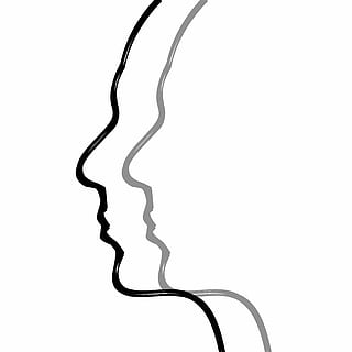 noir, gris, croquis de face, tête, cerveau, pensées, corps humain, visage, psychologie, concentration, des idées, visage dessiné, dessin, des questions, demande, doute, dédoublement de la personnalité, le chaos, insécurité, anxiété, pensée, peur, encre, personne, fond blanc, prise de vue en studio, à l'intérieur, fermer, coupé, câble, métal, objet unique, espace de copie, lien, forme, conception, couleur blanche, spirale, silhouette, tordu, équipement, électricité, nature morte, 5K