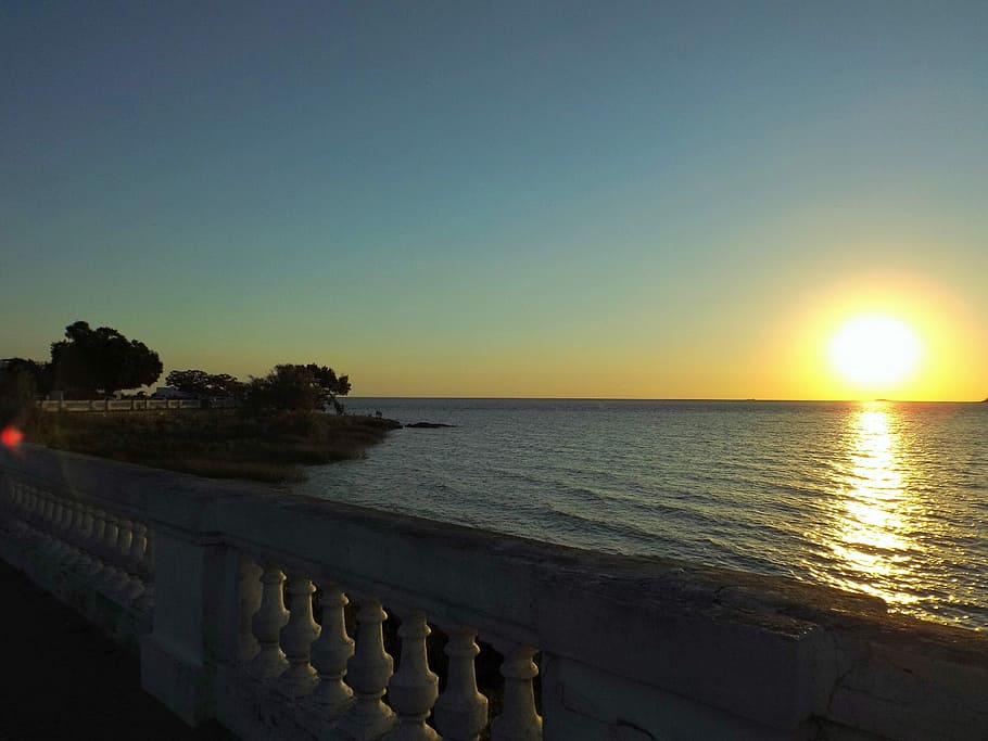 posta de sol, romantico, amor, romàntic, platja, oceà, estiu, festa, paisatge, inspiració, horitzó, pau, cel, bonic, sublim, soledad, sol, serenitat, salvapantalles, calma, costa, mar, escenics, a l'aire lliure, aigua, bellesa a la natura, escenics - natura, tranquil·litat, horitzó sobre l’aigua, escena tranquil·la, naturalesa, cap gent, cel clar, llum solar, terra, idíl·lic, còpia espai, arbre, piscina, 2K