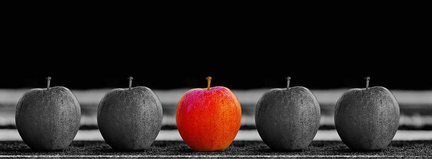 selektiv, fokus fotografering, 5 äpplen, äpple, frukt, urval, speciellt, speciell funktion, unik, tro, unikhet, individualitet, excellent, Färg, atmosfär, humör, Attityd till livet, virvel, röra, lätthet, färgrik, flyga, vind, tillsammans, skärm, glädje, livslust, mångfald, många, röd, studio skott, på rad, äta nyttigt, välbefinnande, svart bakgrund, mat, mat och dryck, inomhus, friskhet, inget folk, sida vid sida, grupp av objekt, närbild, äpple - frukt, kopiera utrymme, arrangemang, ordning, fortfarande liv, val, 8K, CC0, offentligt domän, royaltyfria