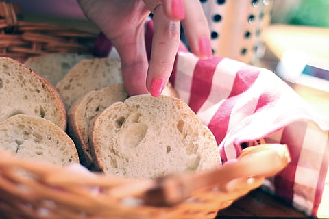 woman picking bread, bread, sliced, slices, hand, grabbing, eating, food, nutrition, basket, white bread, fresh, wheat, lunch, snack, sandwich, delicious, baguette, hands, fingers, nail polish, human hand, food and drink, human body part, one person, freshness, holding, indoors, midsection, close-up, baked, women, selective focus, adult, finger, body part, healthy eating, nail, 5K, CC0, public domain, royalty free