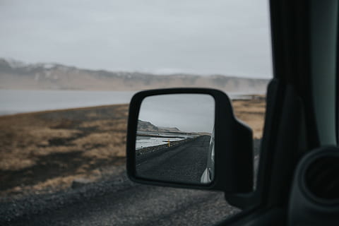 bil, side, speil, kjøretøy, uklarhet, vei, transport, sidespeil, glass - materiale, transportmiddel, vann, bil interiør, himmel, motorkjøretøy, bilinteriør, refleksjon, land kjøretøy, vindu, natur, reise, dag, land, gjennomsiktig, fokusere på forgrunnen, miljø, utendørs, ingen folk, biltur, kjøretøy speil, 5K, CC0, offentlig domene, opphavsrett gratis