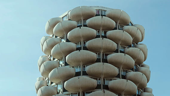 les, Choux, gérard grandval, -, 1974, sort, grå, bygning, vindue, abstrakt, himmel, arkitektur, beton, bybilledet, byliv, arkitektur elsker, architectureporn, archilover, ArchDaily, archidaily, moderne arkitektur, modernistiske, ingen mennesker, stor gruppe af objekter, natur, dag, lav vinkel visning, skyfri himmel, udendørs, blå, gentagelse, arrangement, tæt på, overflod, i en række, bygget struktur, mønster, bestille, blå baggrund, 5K, CC0, offentligt domæne, royaltyfrie
