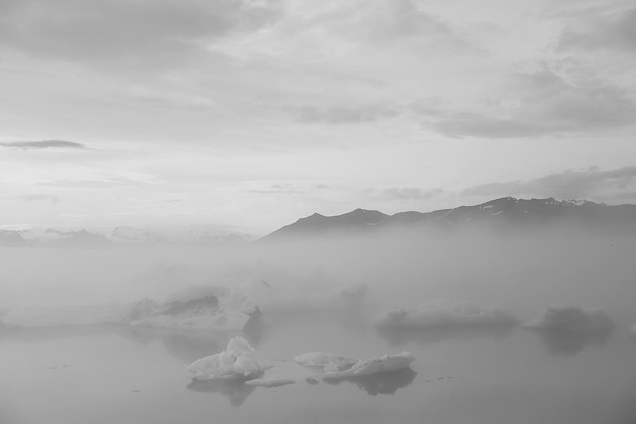 llac cobert de boira, floe, riu, gel, hivern, Islandia, neu, blanc, paisatge, naturalesa, riu congelat, estacions de l’any, glacera de gel, glacial, muntanya, boira, núvol - cel, cim de muntanya, escenics, asia, a l'aire lliure, cel, bellesa a la natura, tranquil·litat, escena tranquil·la, escenics - natura, aigua, cap gent, escena no urbana, dia, medi ambient, llac, idíl·lic, Serra, nebulós, primavera càlida, 5K