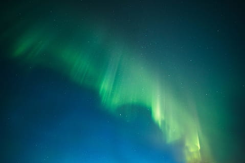 aurora lys, grøn aurora borealis, Nordlys, blå, baggrunde, abstrakt, natur, hav, grøn farve, aurora polaris, nat, skønhed i naturen, scenics, plads, himmel, astronomi, scenics - natur, stjerne - rum, ingen mennesker, belyst, mysterium, lav vinkel visning, ro, lys - naturligt fænomen, dramatisk himmel, miljø, ærefrygt, majestætisk, lysstyrke, magt i naturen, 5K, CC0, offentligt domæne, royaltyfrie