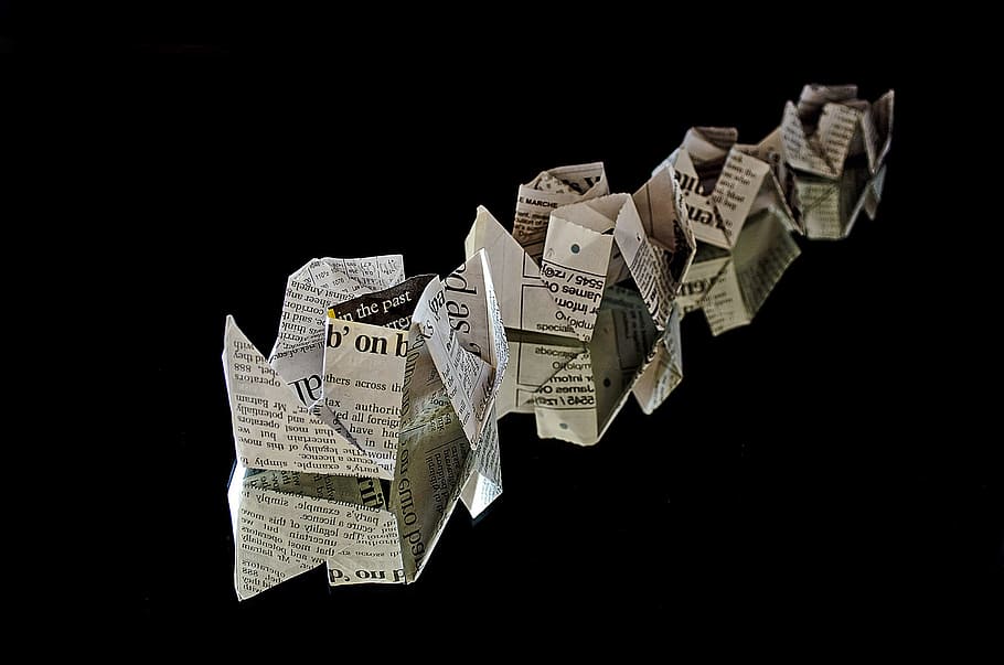 art, arxiu adjunt, fons, vaixell, nen, artesania, disseny, flotar, gràfic, gris, material, paper, patró, avió, publicació, reciclat, retro, aspre, navegar, calendari, pal, enganxós, etiqueta, textura, transport, viatjar, escriure, periòdic, fons negre, tir de l'estudi, Finances, negocis, moneda, a l'interior, moneda de paper, riquesa, cap gent, tallar, còpia espai, natura morta, estalvis, primer pla, gran grup d'objectes, inversió, economia, text, naturalesa, 1080P