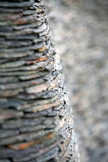 sfondo, bloccare, struttura, modello, parete, costruzione, interno, damme, mattone, muro di pietra, una linea retta, piazza, rettangolo, selvaggio, vecchio, architettura, piastrella, superficie, storia, Corea, messa a fuoco selettiva, avvicinamento, giorno, strutturato, nessuno, all'aperto, concentrarsi sulle conoscenze acquisite, corda, intemperie, ruvido, natura, sfondi, metallo, solido, natura morta, forza, luce del sole, di fila, 4K, CC0, dominio pubblico, privo di copyright