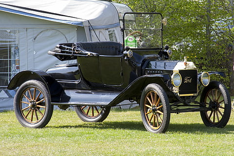 oldtimer, brod, auto, model-t, automobilového průmyslu, klasický, staré auto, Černá, armáda, vojenský, tráva, stacionární, venku, den, přeprava, způsob dopravy, pozemního vozidla, rostlina, Příroda, pole, zelená barva, kolo, nikdo, slunečního světla, přistát, strom, vozík, stín, motorové vozidlo, 1080P, CC0, veřejná doména, bez autorských práv